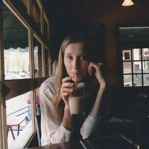 Meet your Posher, Kelsey